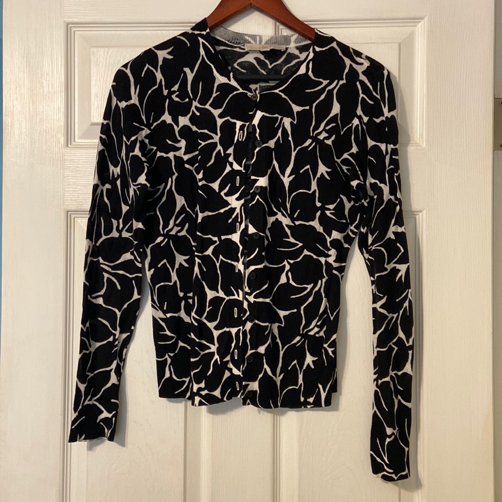 Patterned Cardigan 🤍 🖤